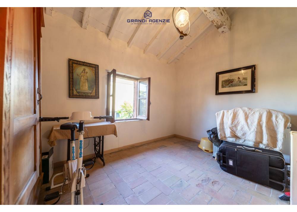 Vendita Casa Indipendente a Parma quadrilocale  di 180 mq